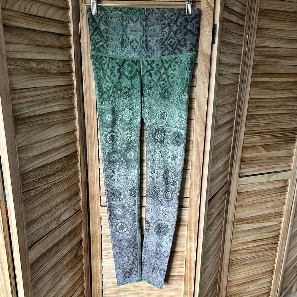 Niyama Sol Barefoot Leggings